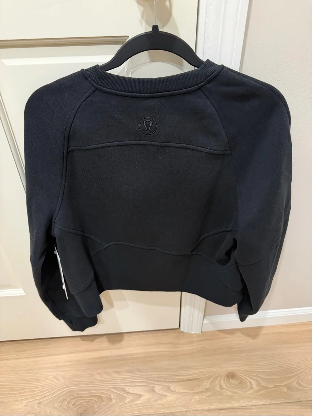 lululemon athletica black crewneck